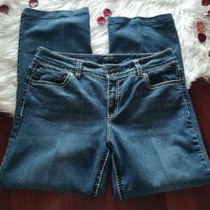 jeans with rhinestones on back pockets